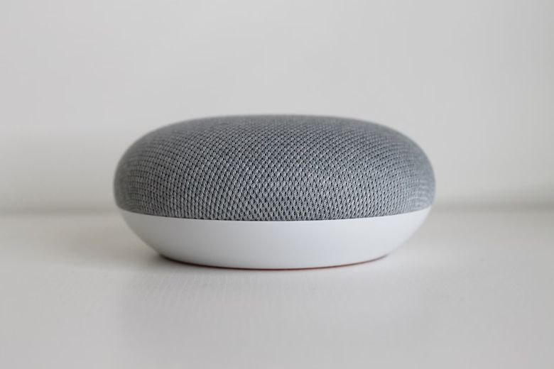 Google Home: универсальность, но с оговорками для российского рынка