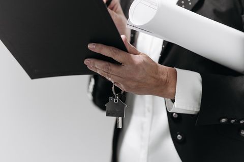 Что входит в приёмку коттеджа «под ключ» и чем она отличается от