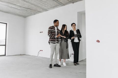 Почему стандартный чек-лист из интернета не подходит для премиум-класса