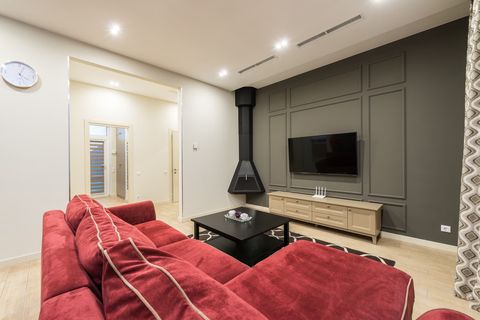Почему для квартир 200+ м² в «Счастье на Серпуховской» нужна студия с