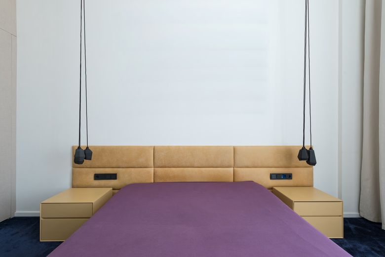 1. Heshi Design