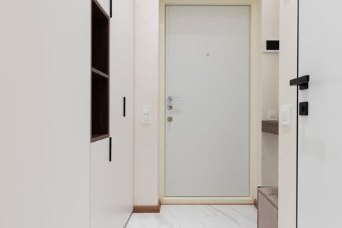 Почему замена двери в White Box - не просто ремонт, а юридическая